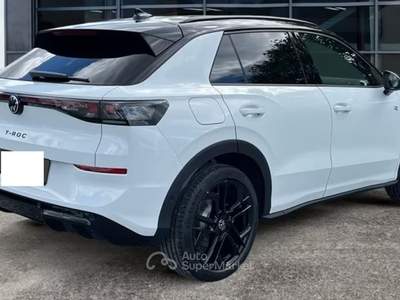 Volkswagen T-Roc T-Roc 1.5 e-TSI DSG R-Line Matrix*Blackline* hybrid my26 Bianco usata Roma