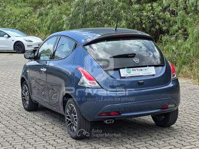 Lancia Ypsilon LANCIA Ypsilon 1.0 FireFly 5 porte S&S Hybrid Silver Plus Blu/Azzurro usata CATANZARO