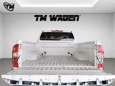Nissan Navara Nissan Navara 2.3 dCi 4WD King Cab Visia - IVA ESCLUSA Bianco usata Pistoia