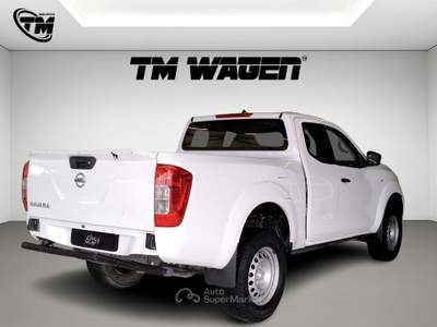 Nissan Navara Nissan Navara 2.3 dCi 4WD King Cab Visia - IVA ESCLUSA Bianco usata Pistoia