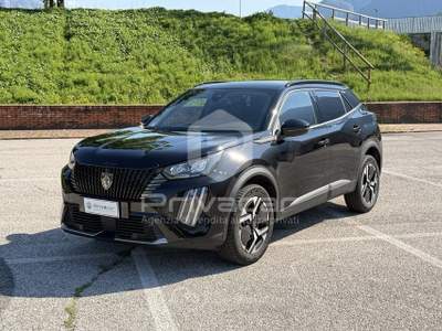 Peugeot 2008 PEUGEOT 2008 Hybrid 136 e-DCS6 Allure Nero usata Trento