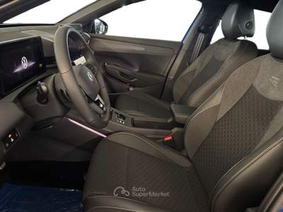 Volkswagen Polo Nuovo t-roc r-line 1.5 etsi act 110 kw (150 cv) dsg Blu/Azzurro usata Salerno