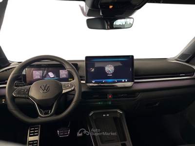Volkswagen Polo Nuovo t-roc r-line 1.5 etsi act 110 kw (150 cv) dsg Blu/Azzurro usata Salerno