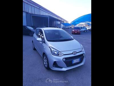 Hyundai i10  - i10 1.0 classic Argento usata Piacenza
