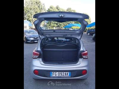 Hyundai i10  - i10 1.0 classic Argento usata Piacenza
