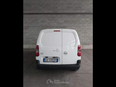 Opel Combo  -  1.5d 130cv edition s&s l1h1 at8 Bianco usata Piacenza