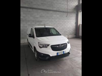Opel Combo  -  1.5d 130cv edition s&s l1h1 at8 Bianco usata Piacenza