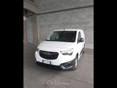 Opel Combo  -  1.5d 130cv edition s&s l1h1 at8 Bianco usata Piacenza