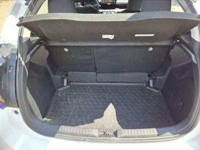 Toyota Yaris  - yaris 1.0 active Bianco usata Piacenza