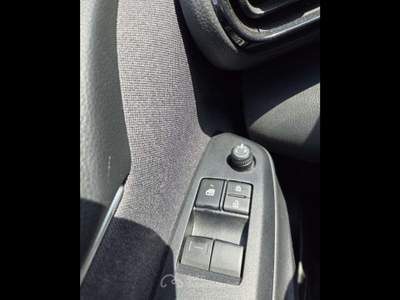 Toyota Yaris  - yaris 1.0 active Bianco usata Piacenza