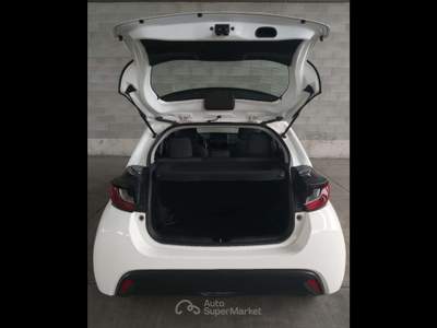 Toyota Yaris  - yaris 1.0 active Bianco usata Piacenza
