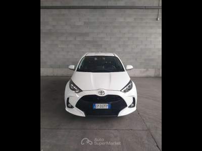 Toyota Yaris  - yaris 1.0 active Bianco usata Piacenza