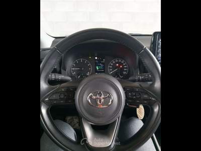 Toyota Yaris  - yaris 1.0 active Bianco usata Piacenza