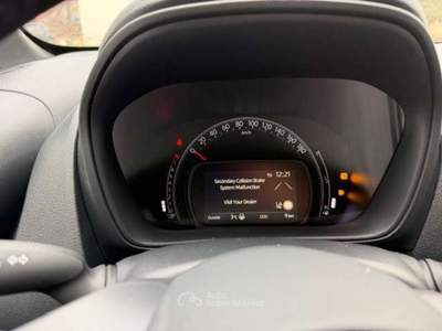 Toyota Aygo X  -  1.0 active 72cv Bianco usata Piacenza