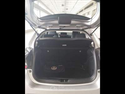 Toyota Yaris  - yaris 1.5h active Argento usata Piacenza