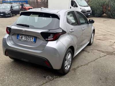 Mazda 2  - 2 1.5 vvt full hybrid electric centre line e-cvt Argento usata Piacenza