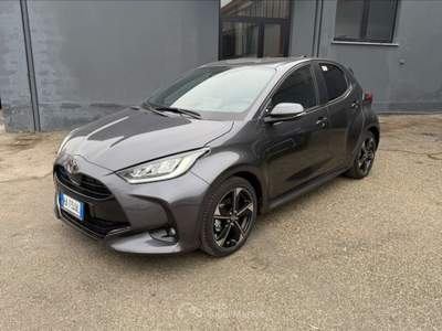 Toyota Yaris  - yaris 1.5h 130 lounge Grigio usata Piacenza