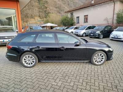Audi A4 AVANT 40 2.0 TDI MHEV BUSINESS PLUS ADVANCED QUATTRO 204CV Nero usata Dubino