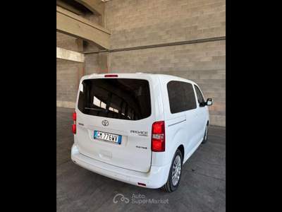 Toyota Proace  -  50kwh 10q l0 d active Bianco usata Piacenza