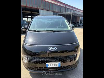 Hyundai Staria  -  2.2 wagon 2wd auto Nero usata Piacenza