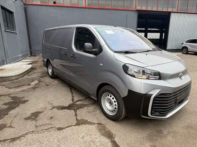 Toyota Proace  - proace electric 75kwh l2 s comfort Argento usata Piacenza