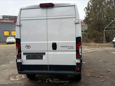 Toyota Proace  -  35h 110kwh l3h2 Bianco usata Piacenza
