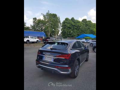 Audi Q5  - q5 sportback 40 2.0 tdi mhev 12v s line quattro s-tronic Nero usata Piacenza