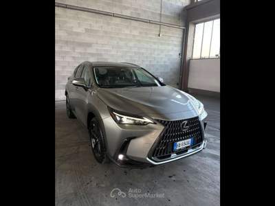Lexus NX  - nx 450h+ 2.5 phev premium+ 4wd 309cv e-cvt Argento usata Piacenza
