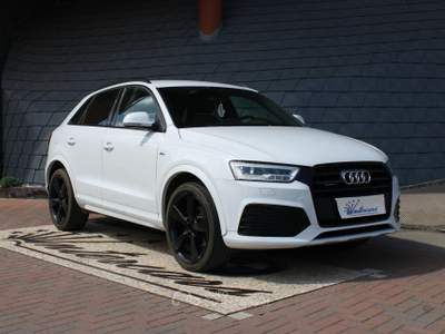 Audi Q3 2.0TDI 184cv quattro 3xS-line-20" Bianco usata Denno