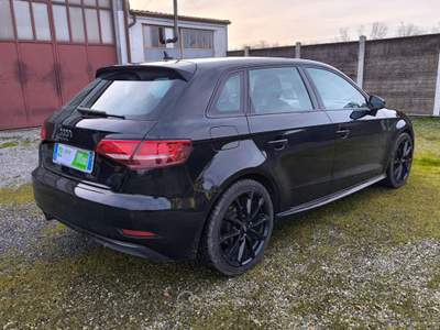Audi A3 SPB 2.0 TDI Sport Nero usata Casteggio