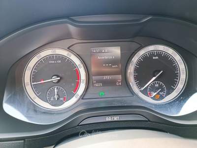 Skoda Karoq 1.0 TSI 110 CV Executive Nero usata Castelfranco di Sotto