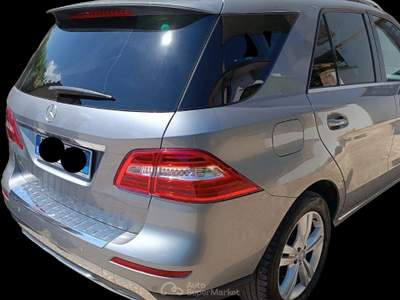 Mercedes-Benz Classe M Mercedes ML 250 Grigio usata San Paolo di Civitate