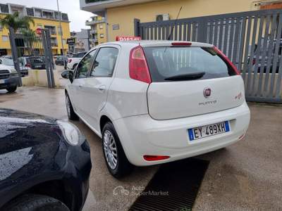 Fiat Punto Street 1,3 Multijet 2015 Bianco usata Melito di Napoli