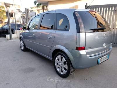 Opel Meriva 1,4 Benzina Allestimento Cosmo Grigio usata Melito di Napoli
