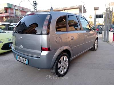 Opel Meriva 1,4 Benzina Allestimento Cosmo Grigio usata Melito di Napoli
