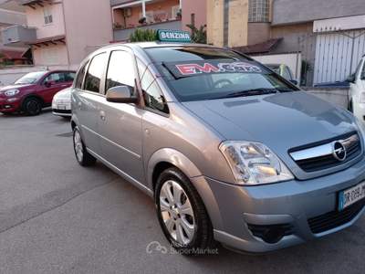 Opel Meriva 1,4 Benzina Allestimento Cosmo Grigio usata Melito di Napoli