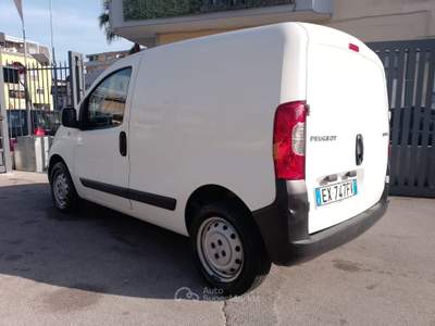 Peugeot Bipper 1,3 HDI Furgonato Bianco usata Melito di Napoli