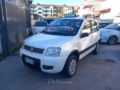 Fiat Panda 1.2 4x4 Climbing Bianco usata Melito di Napoli