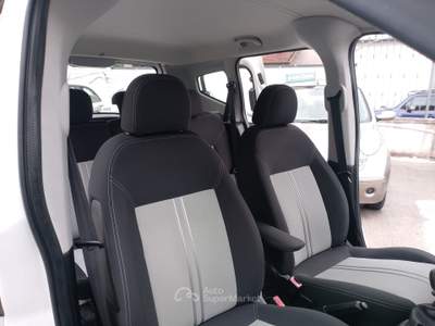 Fiat QUBO 5 Posti 1,4 Natural Power 8V. Bianco usata Melito di Napoli