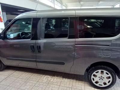 Fiat Doblò Doblò 1.6 MJT 120CV S&S PL Combi Maxi XL N1 Lounge Grigio usata Torino