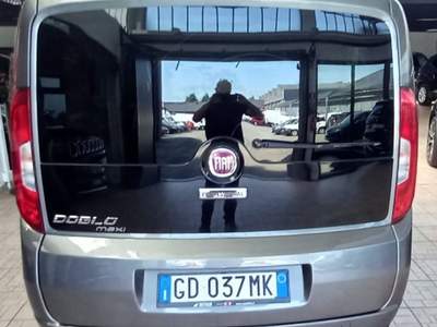Fiat Doblò Doblò 1.6 MJT 120CV S&S PL Combi Maxi XL N1 Lounge Grigio usata Torino