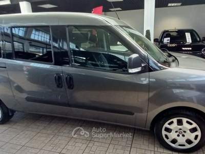 Fiat Doblò Doblò 1.6 MJT 120CV S&S PL Combi Maxi XL N1 Lounge Grigio usata Torino