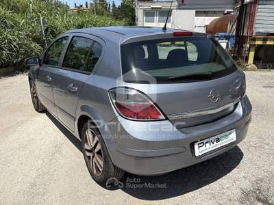 Opel Astra OPEL Astra 1.7 CDTI 110CV 5 porte Cosmo Blu/Azzurro usata Montesilvano