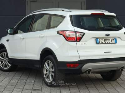 Ford Kuga 2.0 120 CV Titanium Bianco usata Caorso