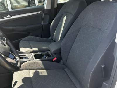 Volkswagen Golf 1.5 TGI DSG Life NEO PATENTATI Bianco usata Scandicci