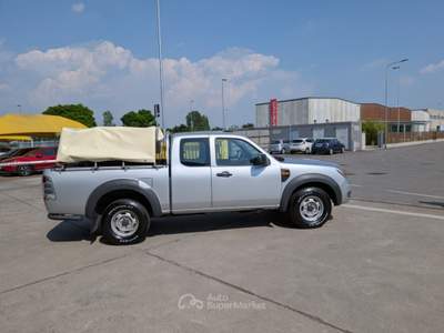 Ford Ranger 2.5 TDCi Double Cab XL 5p.ti Argento usata Cremosano