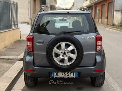 Daihatsu Terios 1.5 4WD SXA Grigio usata San Michele Salentino
