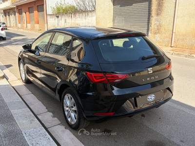 Seat Leon 1.6 TDI 115 CV 5p. Style Nero usata San Michele Salentino