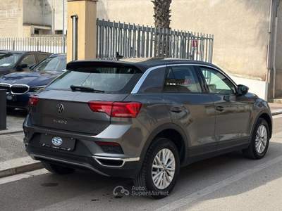 Volkswagen T-Roc 2.0 TDI 116 Style *Coockpit* Grigio usata San Michele Salentino