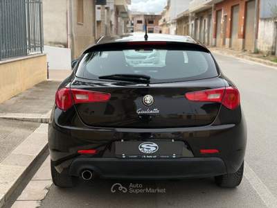 Alfa Romeo Giulietta 1.6 JTDm-2 105 CV Progression Marrone usata San Michele Salentino